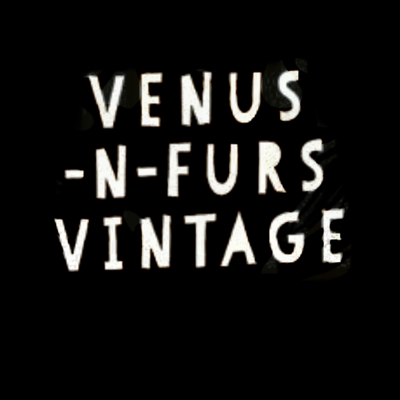venusnfurs